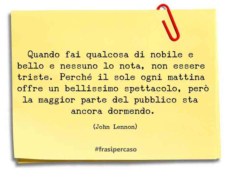 Una citazione di John Lennon by FrasiPerCaso.it